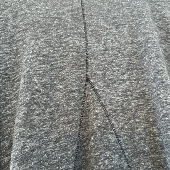 We The Free V-Neck Heather Gray Side Slit Tunic Fitted Arm / Small - Picture 8 of 10